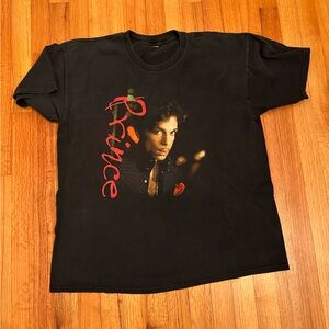 PRINCE MUSICOLOGY 2004EVER TOUR CONCERT T SHIRT RARE VINTAGE POP ROCK FUNK R&B